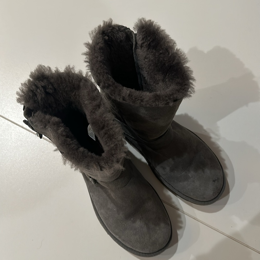 Ugg Boots View 3